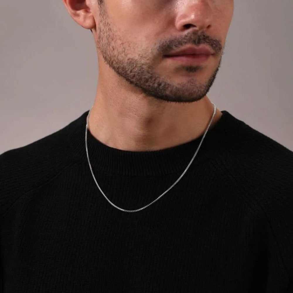 "TINI" CHAIN